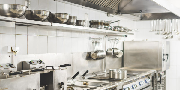 Limpiezas de Conductos de Extracción y Ventilación Sabiote · Cocina de Chiringuitos